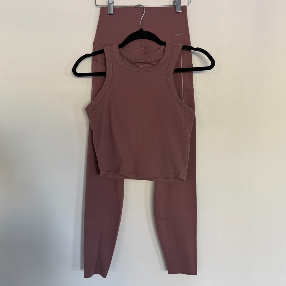 Nike Mauve/Pink Dri-FIT Performance Set